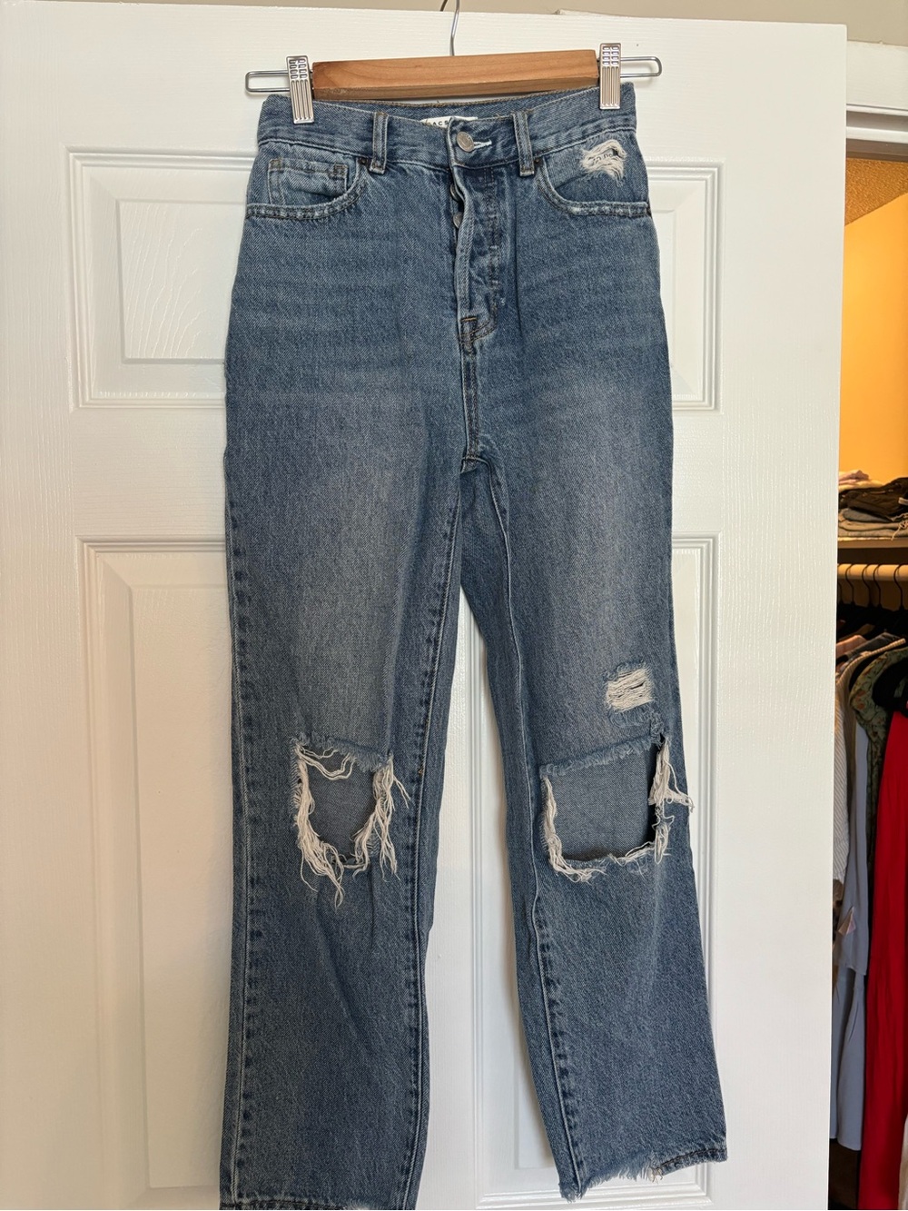PacSun Women's Straight-Leg Ripped Jeans